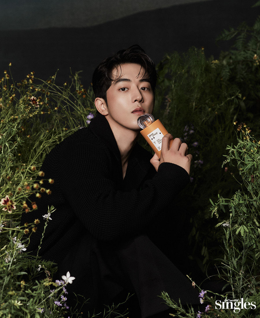 남주혁의 기억, 남주혁, 포스트에세이, 싱글즈, Single Plus